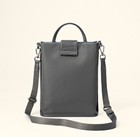 ショルダーバッグ