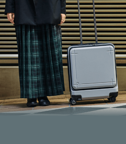 キャスターストッパー付きスーツケース一覧ページへ