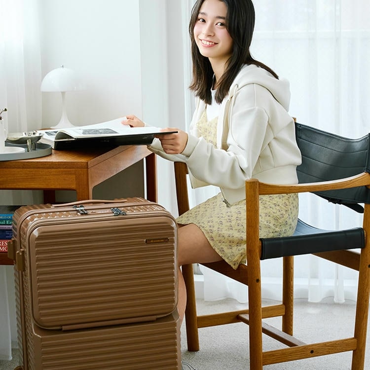 EDGELINK／エッジリンク CRUZBOX グリント スーツケース 64L 09143