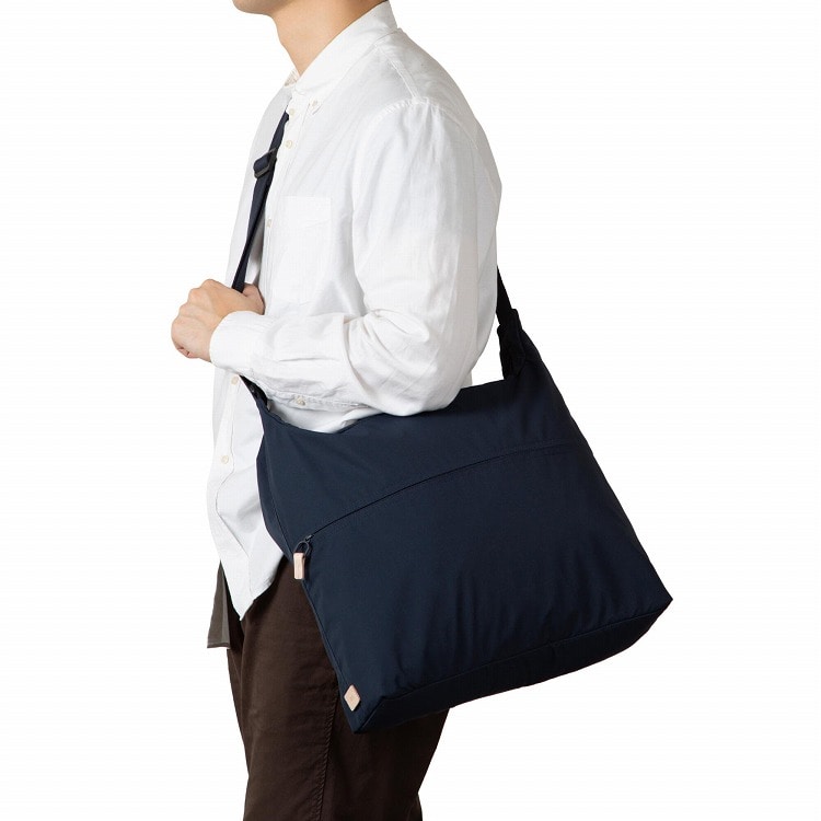 ace.／エース スポーベル3 ショルダーバッグ B4サイズ 撥水 17814