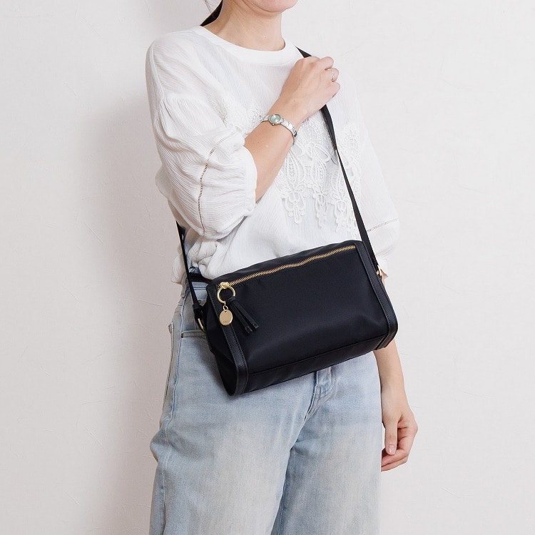 ace.／エース  HAyU ユッカ ショルダーバッグ 17832