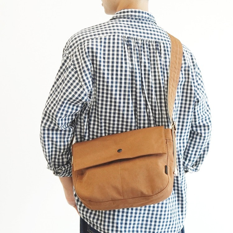 UNTRACK CITY PLUS/NEWSPAPER ニュースペーパーバッグS 60401