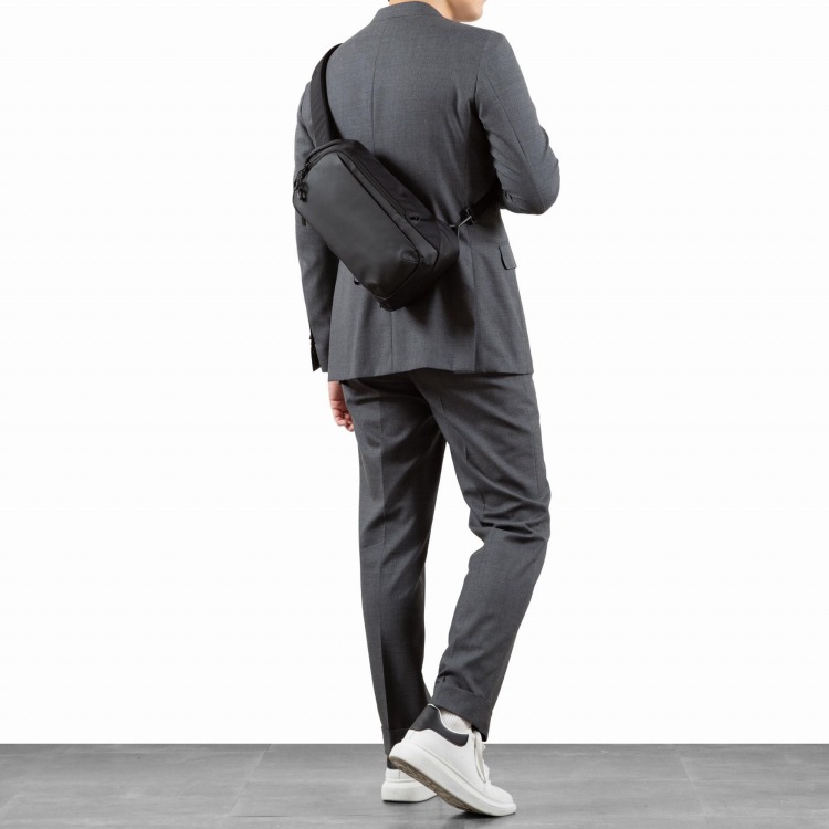 ら ace./エース ラグレンティスクロス ボディバッグ 撥水 68794(01