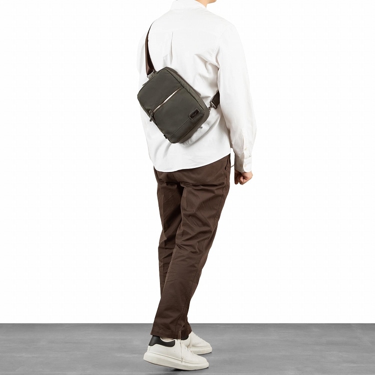 Arcapel／アルカペル バネオ ボディバッグ 7L 68832