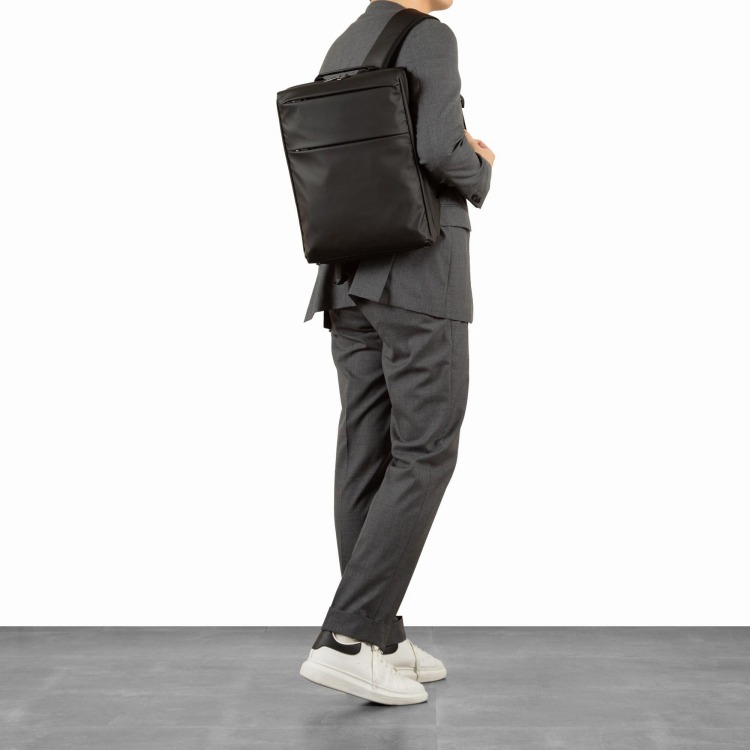 ACE アーレイC ビジネスリュック コーティング生地 A4ファイル収納 14インチPC 68852