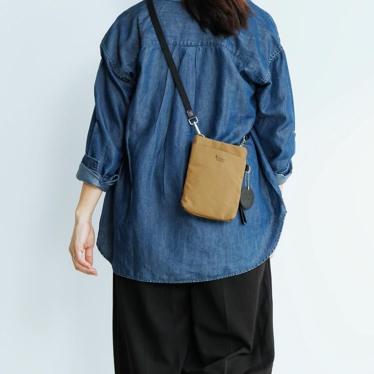 Kanana project／カナナプロジェクト  DYLサリール2 LTD スマホショルダー 17961