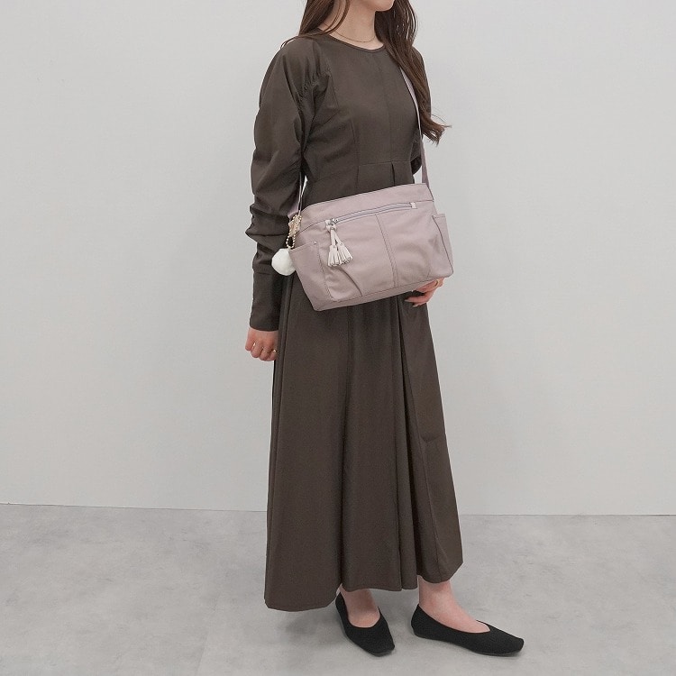 Kanana project／カナナプロジェクト タッセル ショルダーバッグ 横 68872