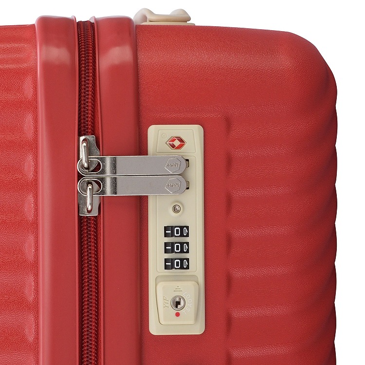 HaNT／ハント　マイン スーツケース　33リットル　機内持込み対応サイズ　キャスターストッパー搭載　1～2泊の旅行に　05745