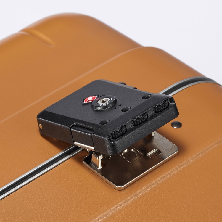 プロテカ チェッカーフレーム スーツケース フレームタイプ 67リットル 4、5泊～1週間程度の旅行に キャスターストッパー搭載 00143