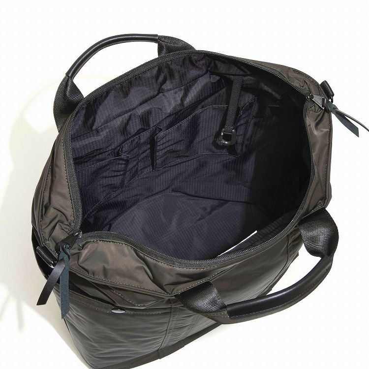 UNTRACK CITY DS トートバッグ A4サイズ PC収納 16L 60394(01
