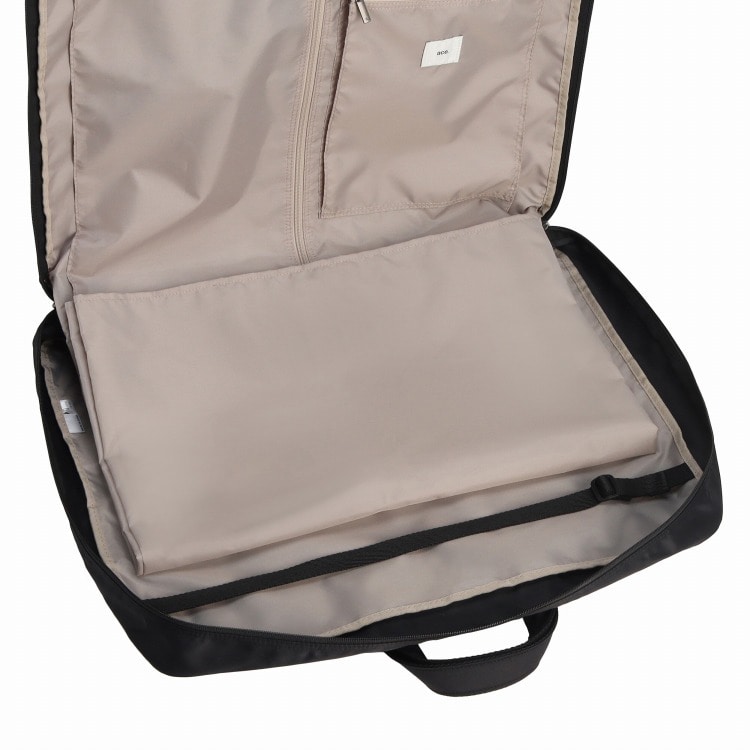 ace. バスティーク2 ガーメントバッグ 62568(01：ブラック): ace