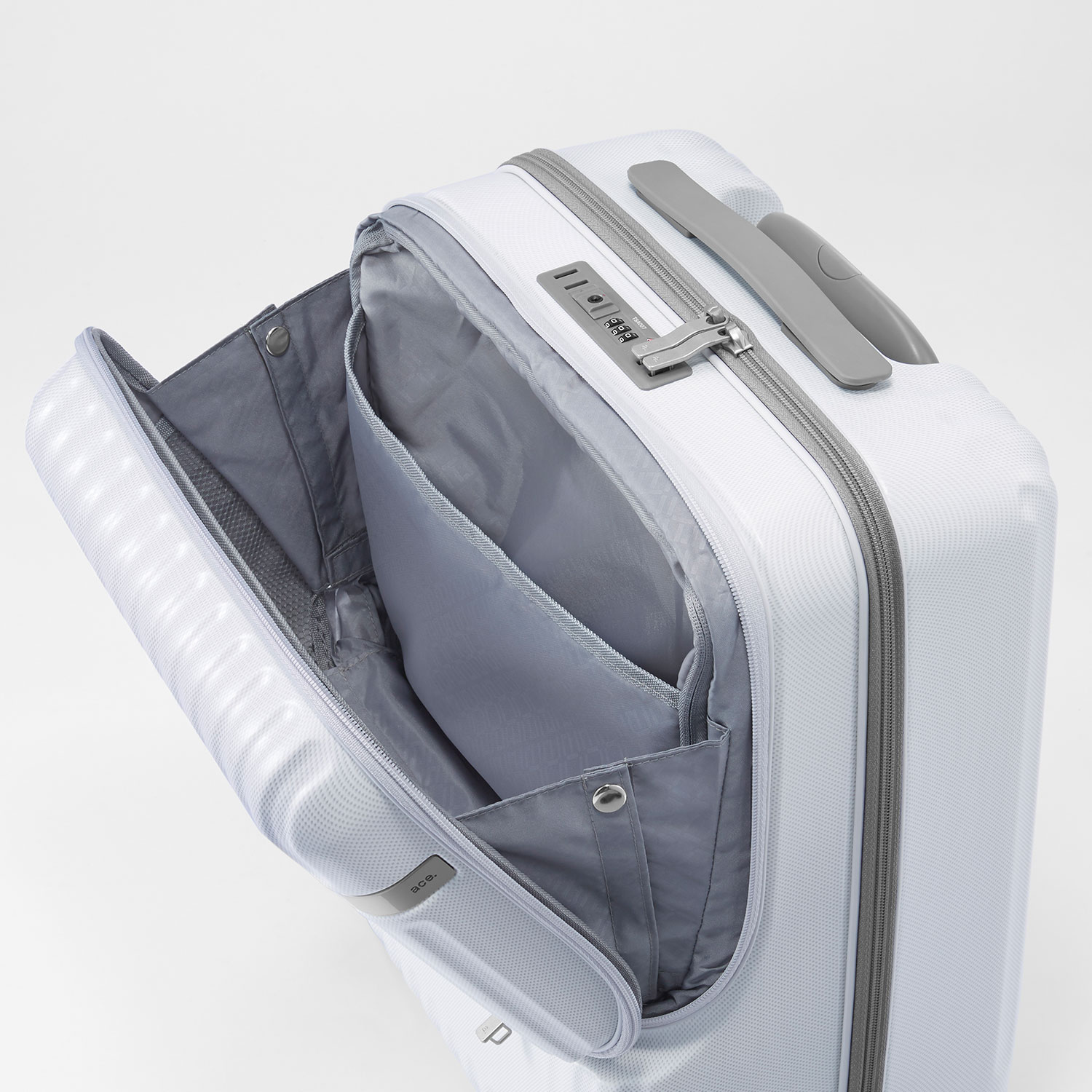 フロントポケット付きスーツケース５選 エース公式通販