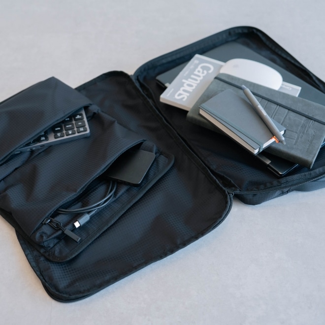 ガーメントケース